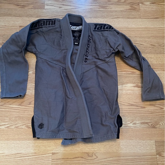 Women’s Tatami Grey Estilo Black Label BJJ Gi - Size F3L, “Like new condition “ - Picture 5 of 11